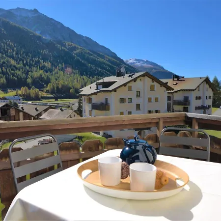 Chesa Arpschellas - Reis By Interhome