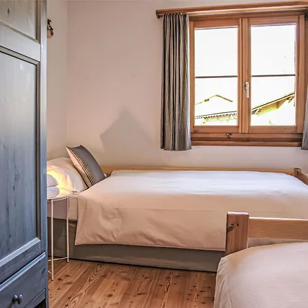 Apartment Chesa Arpschellas - Reis By Interhome