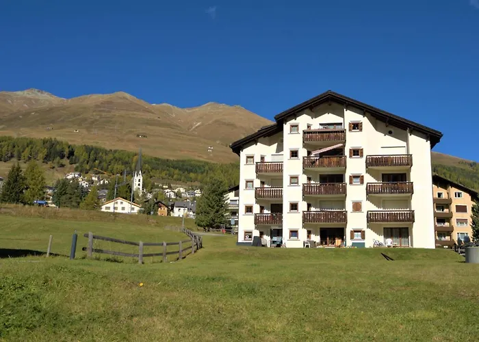 Chesa Arpschellas - Reis By Interhome *